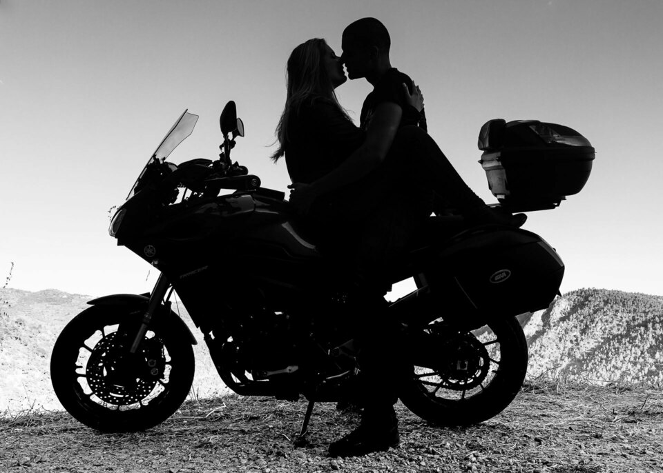 Amor e aventura em 2 duas rodas...