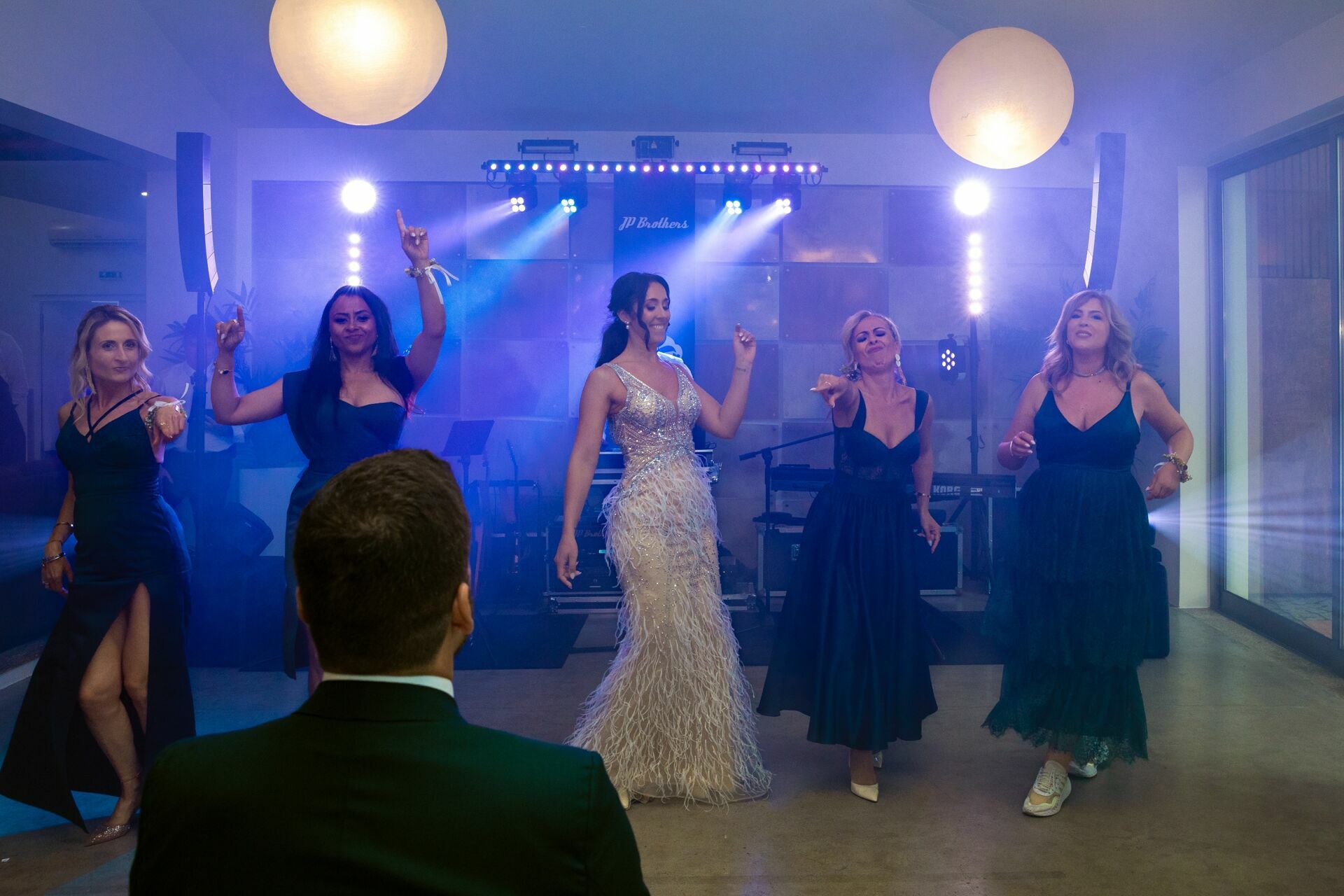 Foto Casar no no alto de uma colina - Imagem 43