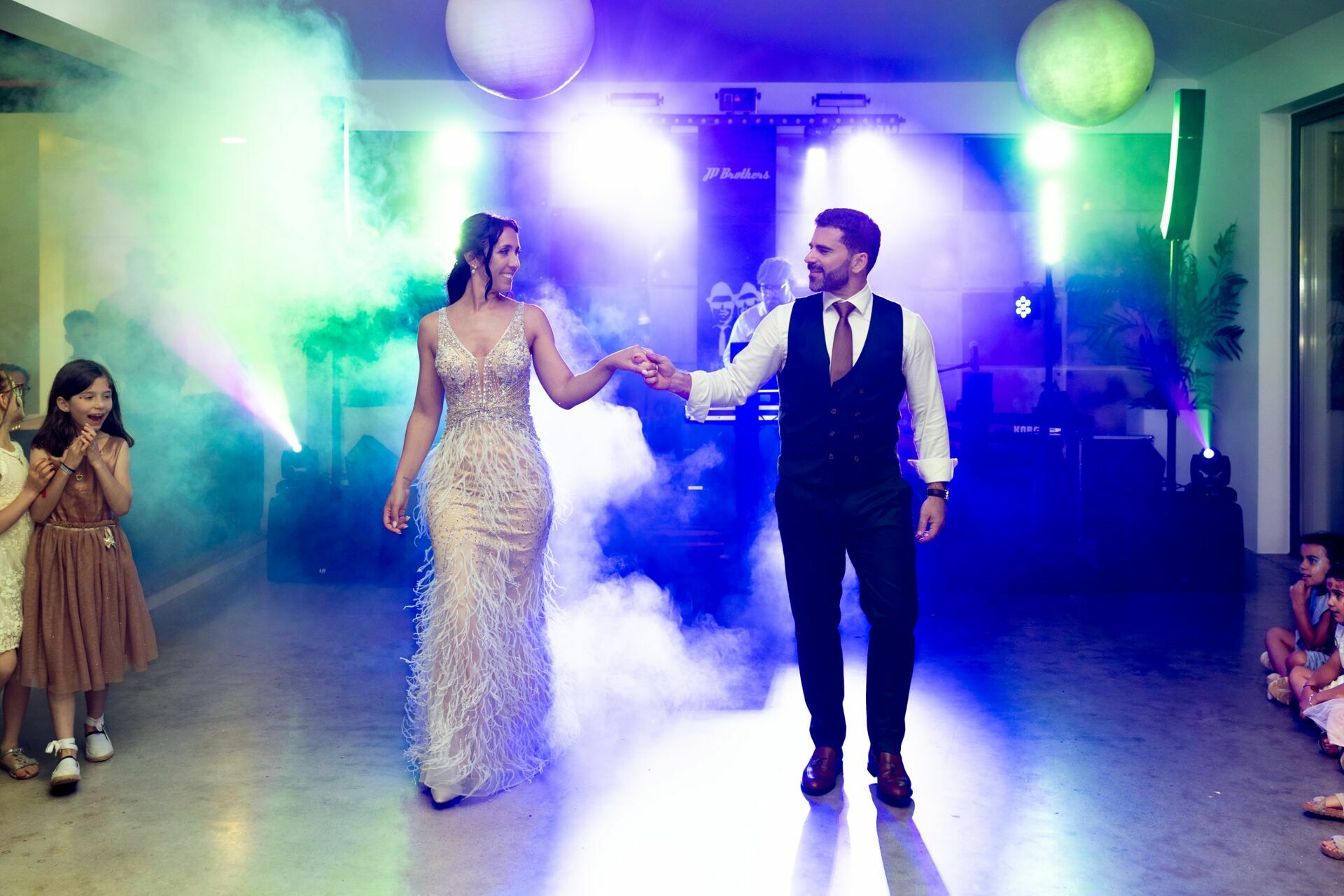 Foto Casar no no alto de uma colina - Imagem 48